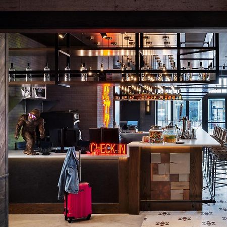 Moxy Springfield Downtown Hotel Exterior photo