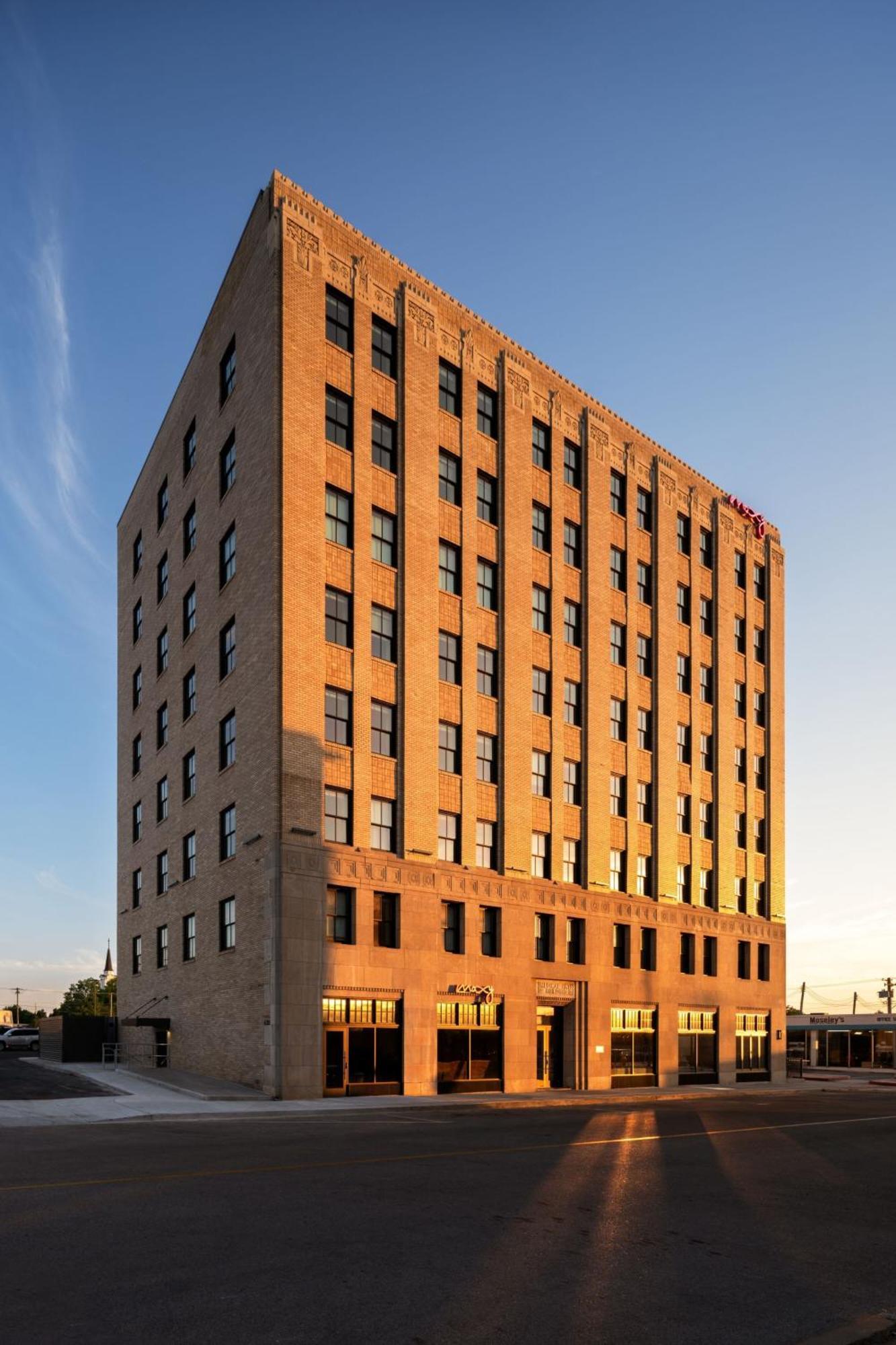 Moxy Springfield Downtown Hotel Exterior photo