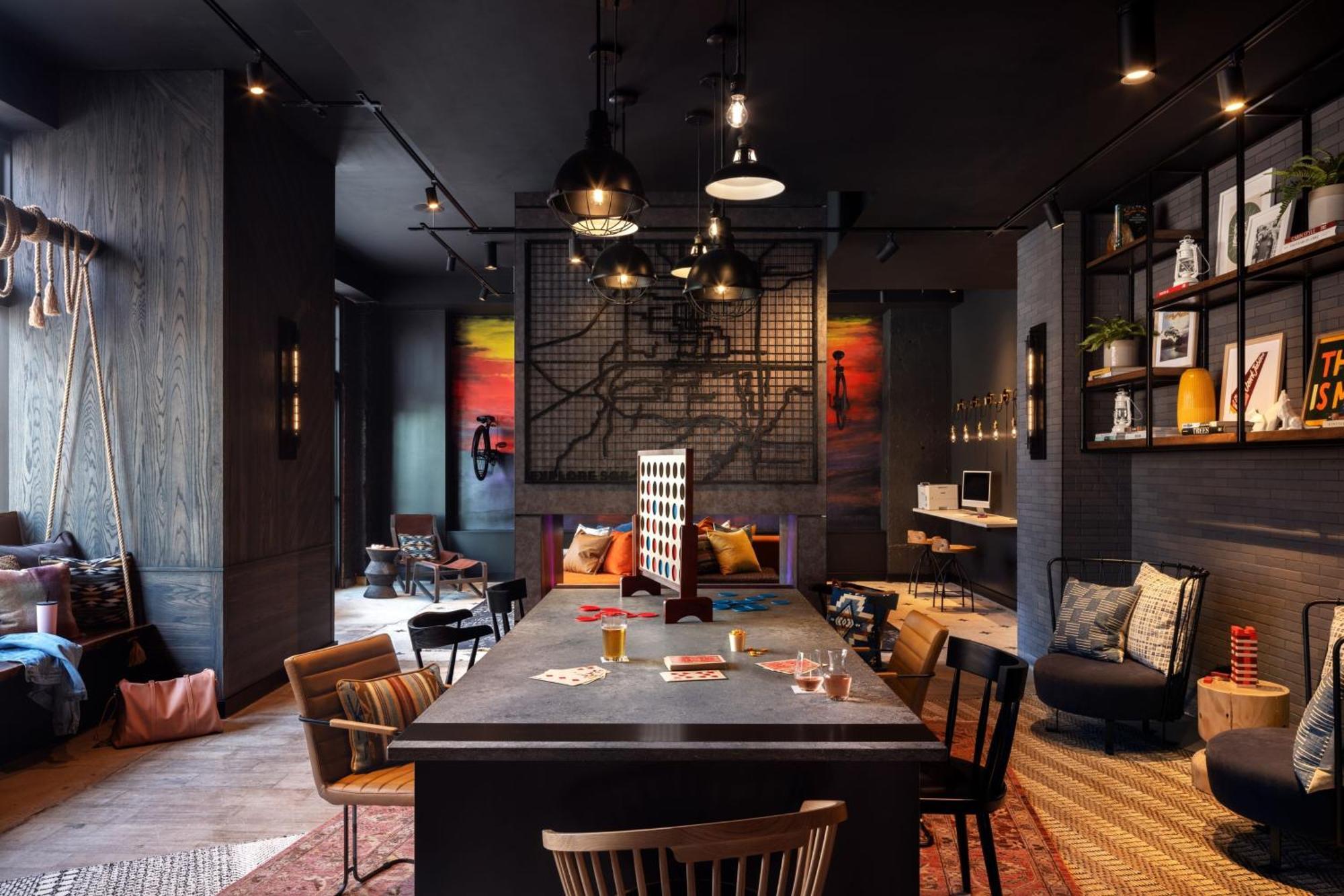Moxy Springfield Downtown Hotel Exterior photo